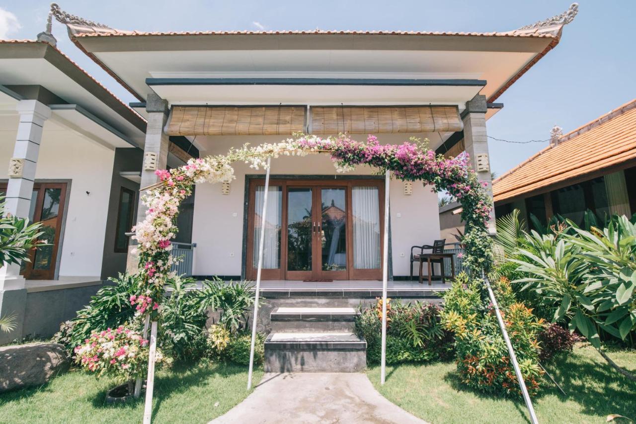 Damar Sanjaya Uttama Villa Amed Exteriör bild