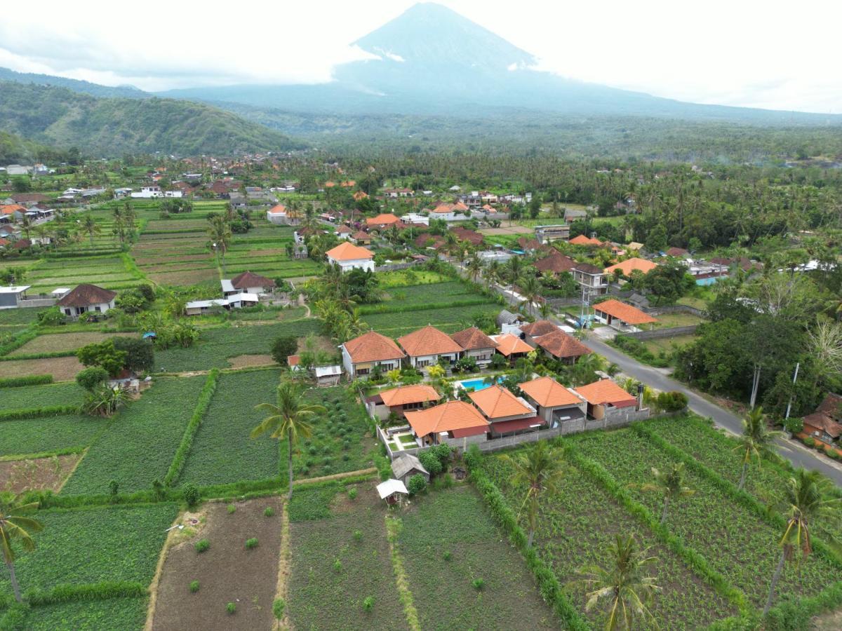 Damar Sanjaya Uttama Villa Amed Exteriör bild
