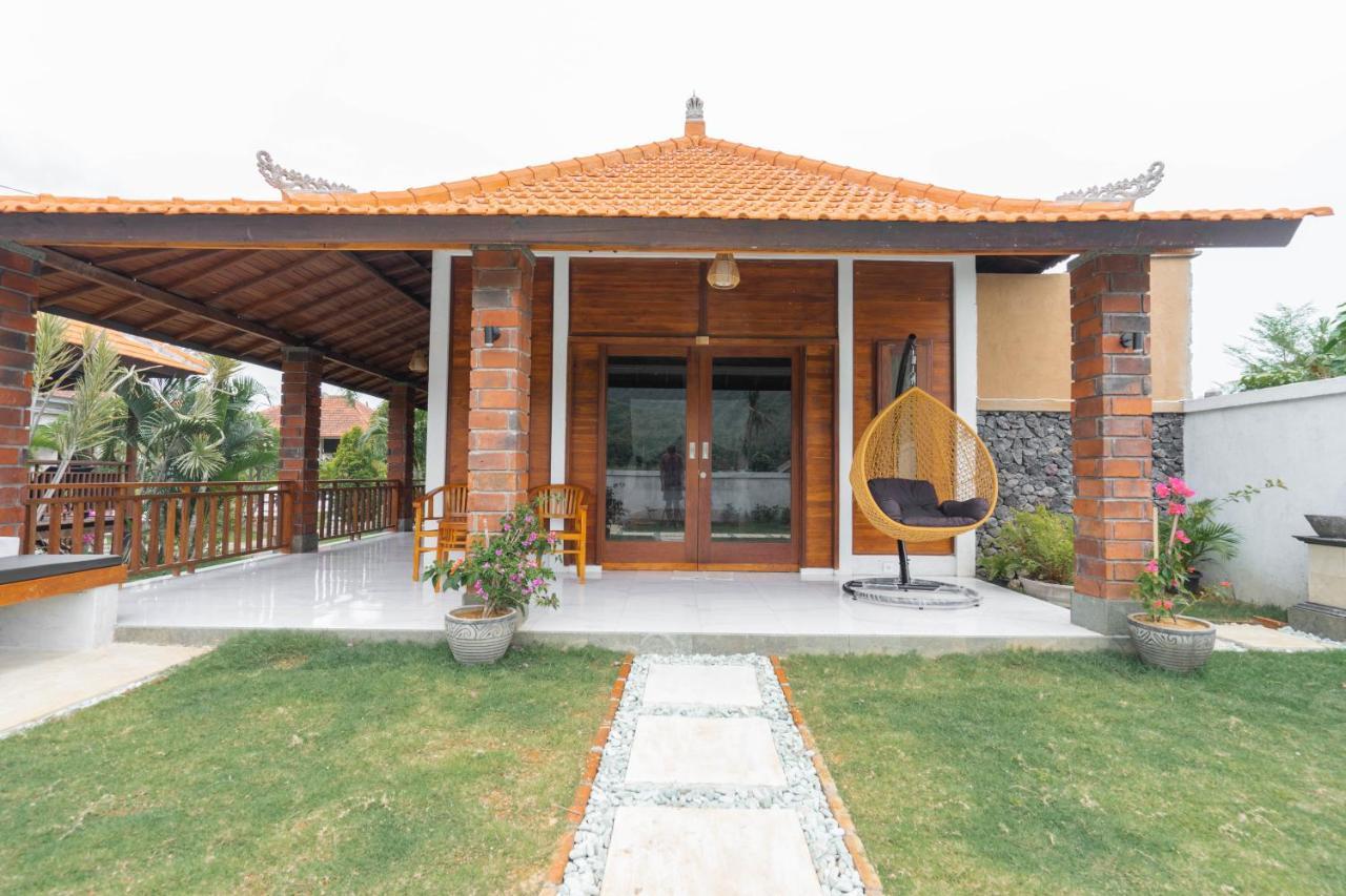 Damar Sanjaya Uttama Villa Amed Exteriör bild